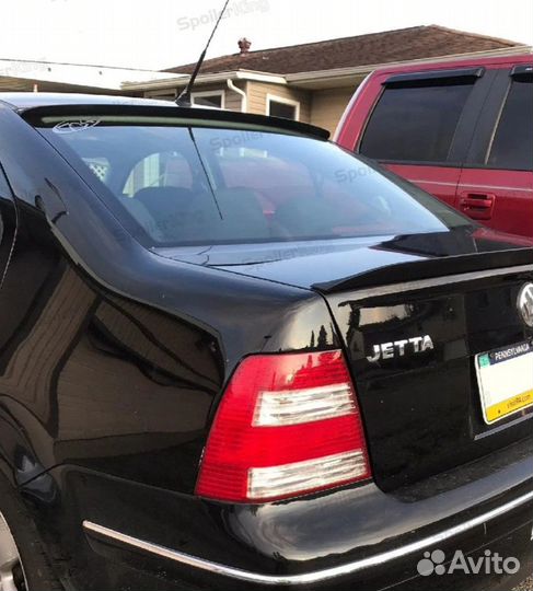 Спойлер заднего стекла Volkswagen Bora Jetta mk4