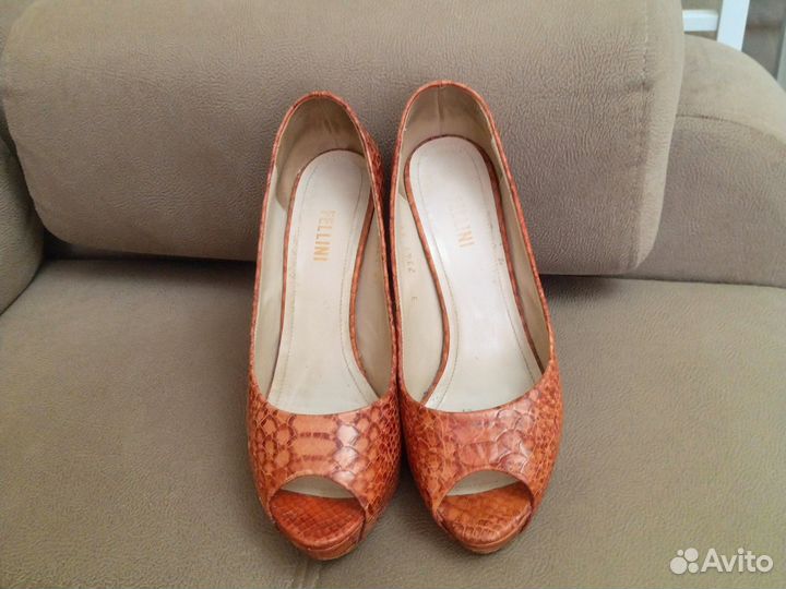 Босоножки женские 37 размер