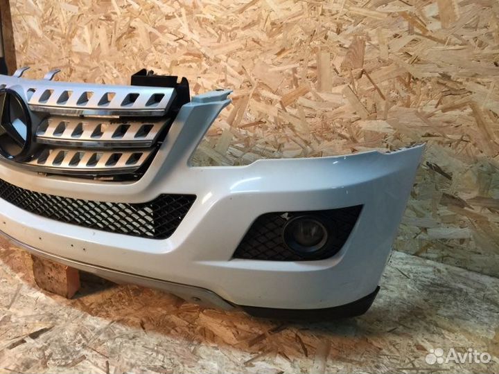 Бампер передний Mercedes Рестайлинг W164