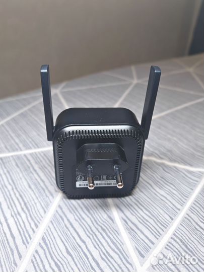 Усилитель сигнала Wi-Fi Xiaomi Range Extender Pro