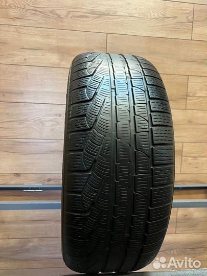 Pirelli Winter Sottozero 240 Serie II 245/45 R19