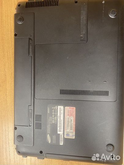 Ноутбук samsung i3