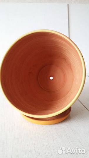 Горшок для цветов с поддоном, большой