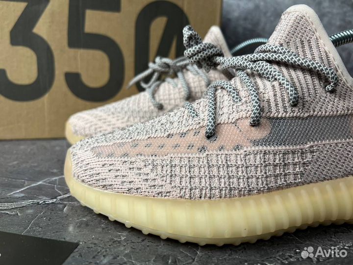 Кроссовки Adidas yeezy boost 350 v2 pink