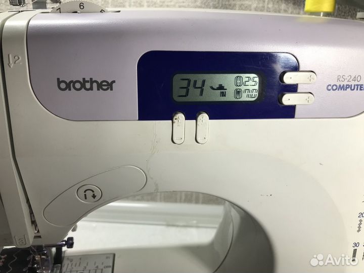Компьютерная швейная машина Brother RS-240