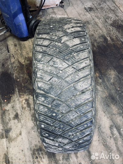 Goodyear UltraGrip 185/60 R15