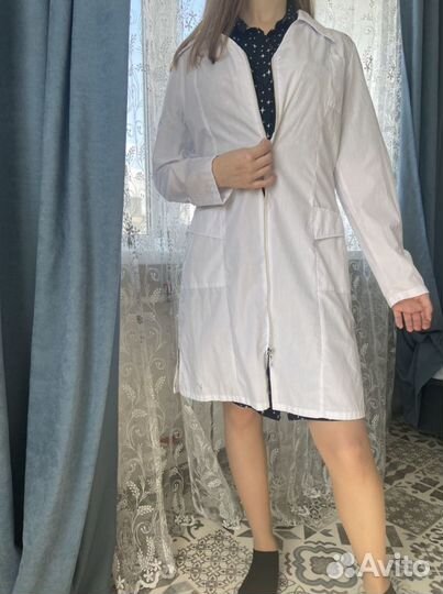 Медицинский халат женский