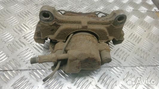 Суппорт тормозной передний левый audi A4 B8 (XEA12