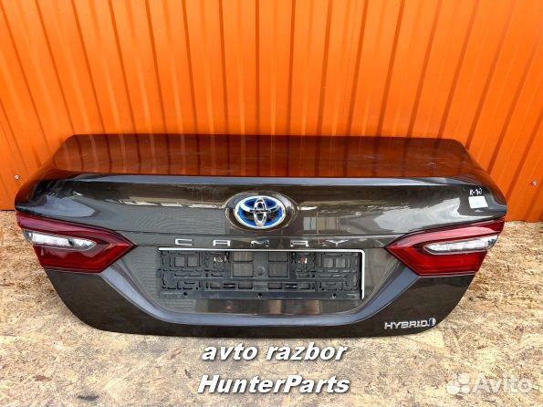 Крышка багажника Toyota Camry XV70 2017-2021