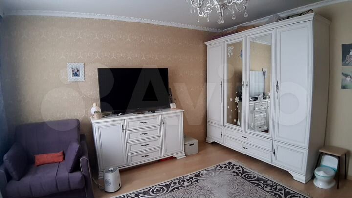 2-к. квартира, 56 м², 9/17 эт.