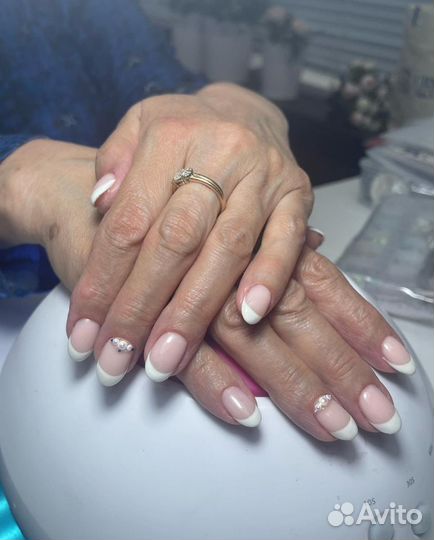 Маникюр с выездом на дом