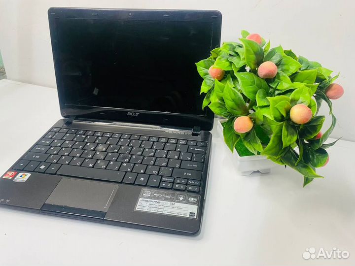 Нетбук acer aspire one p1ve6
