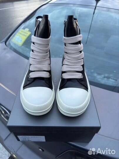 Rick Owens Black Jumbo Lace High-Top