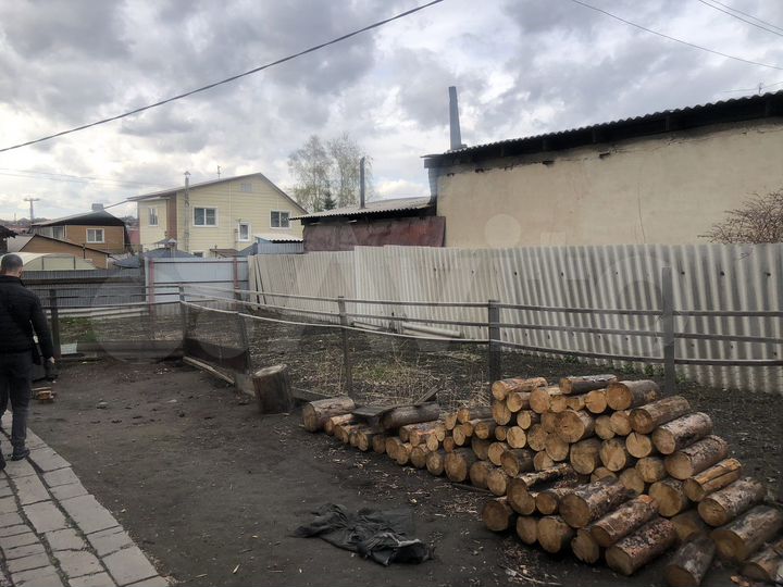 Дом 33 м² на участке 3,8 сот.