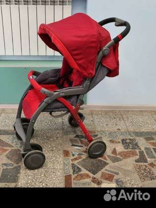 Прогулочная коляска chicco
