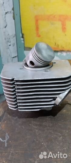 Правый цилиндр с поршнем Ява 638