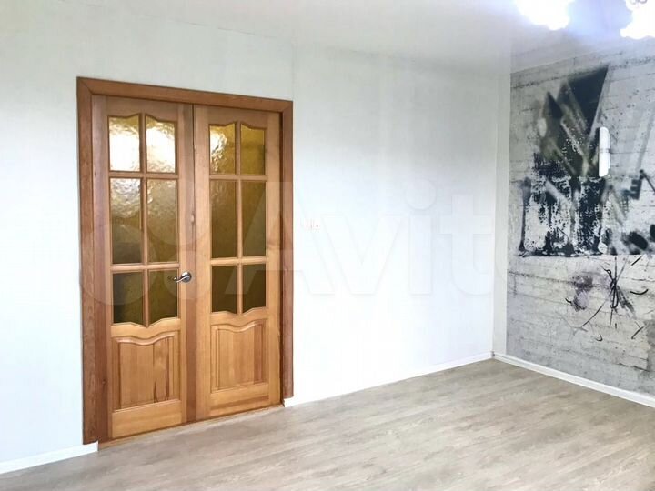 2-к. квартира, 52 м², 5/9 эт.