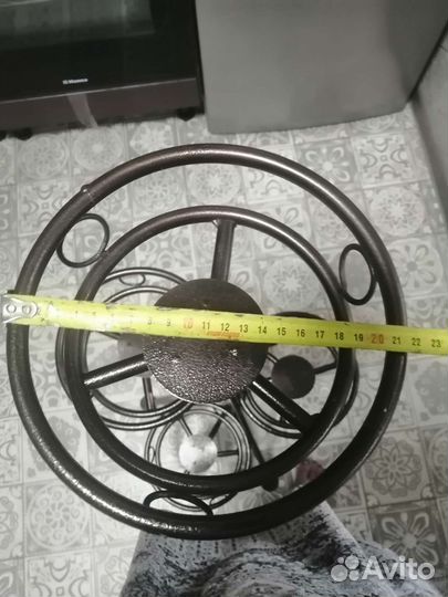 Подставка для цветов напольная металлическая