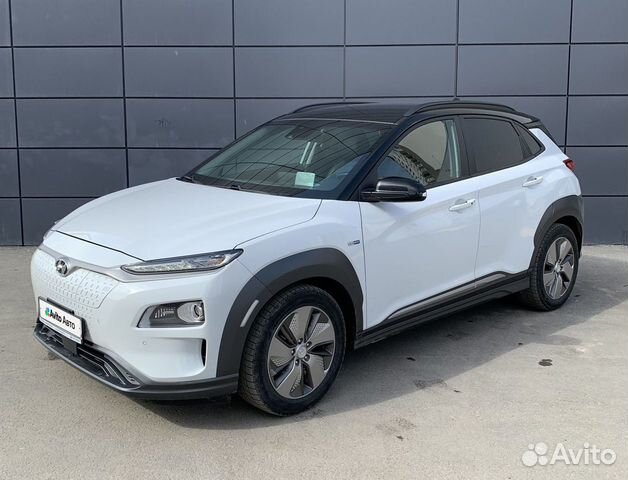 Hyundai Kona AT, 2019, 94 000 км с пробегом, цена 2750000 руб.