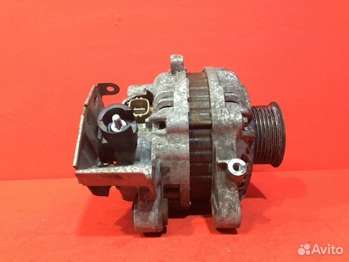 Генератор Honda Civic 5D R18A2 sohc, i-vtec (Б/У)