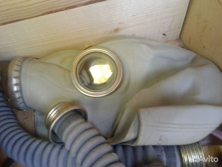 Противогаз