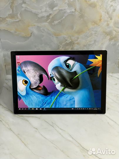 Microsoft Surface Pro 5 12.3