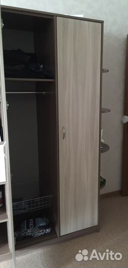 Школьный уголок