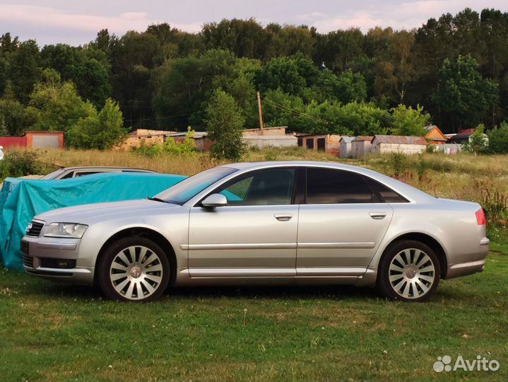 Audi A8 4.2 AT, 2002, 220 000 км