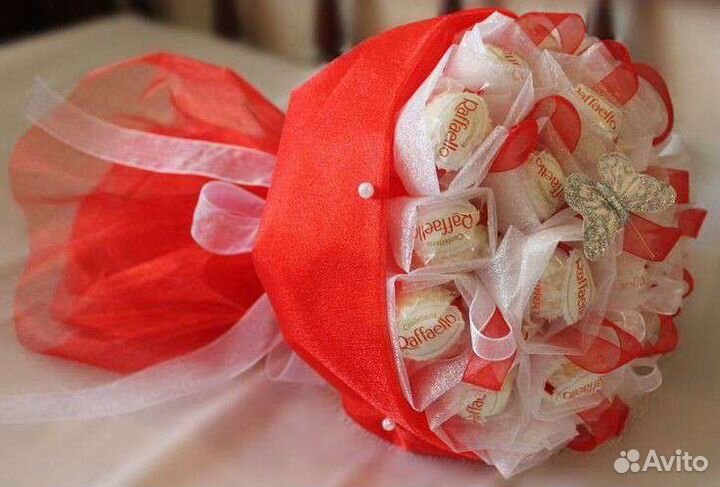 Сладкие букеты из конфет