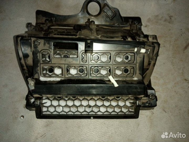 Бардачок Volkswagen Passat B6 CAX 2008