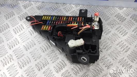 Блок предохранителей BMW 6 E63/E64 (EBG03M101)