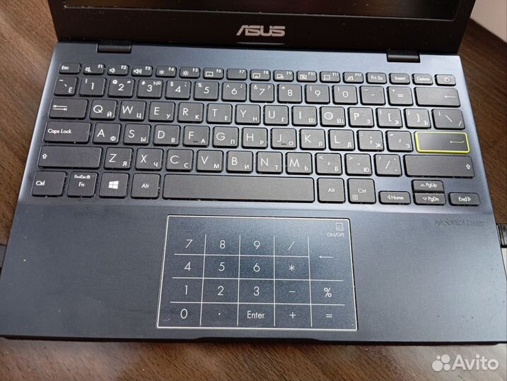 Ноутбук asus laptop e210м