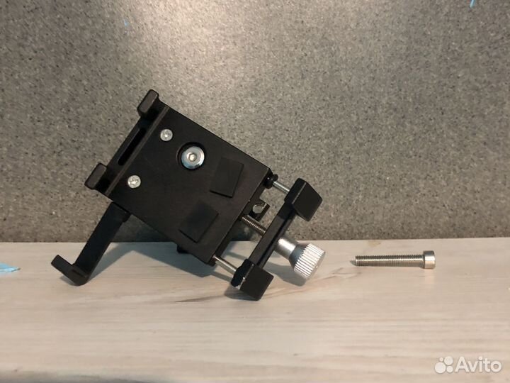 Держатель для телефона на велосипед