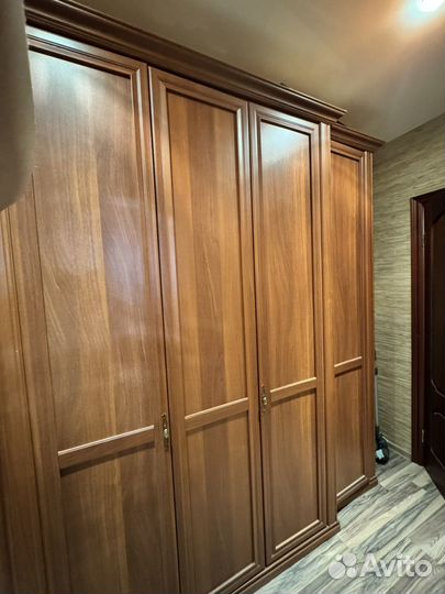 Шкаф зеркало тумба