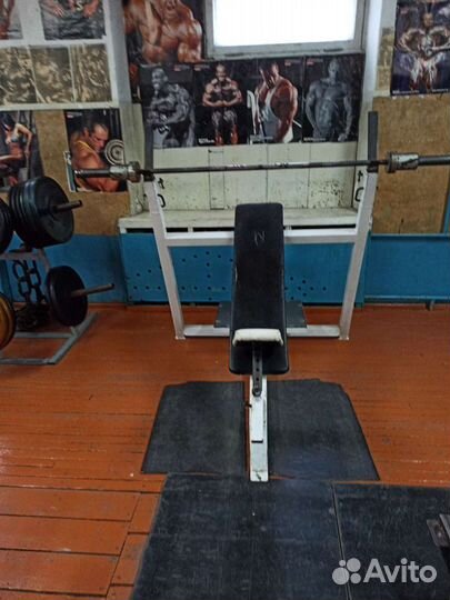 Тренажёры, гантели