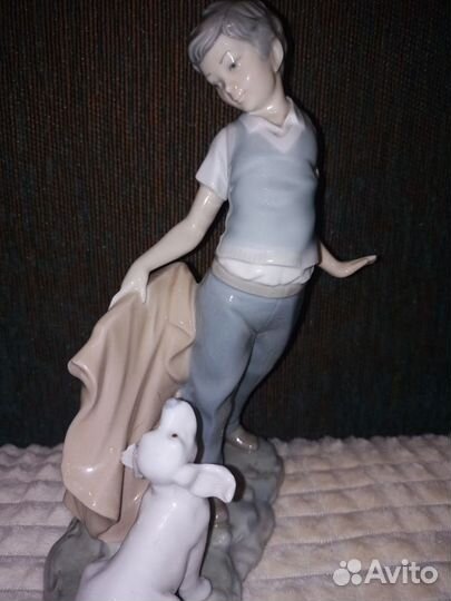 Статуэтка фарфор.lladro.(NAO)