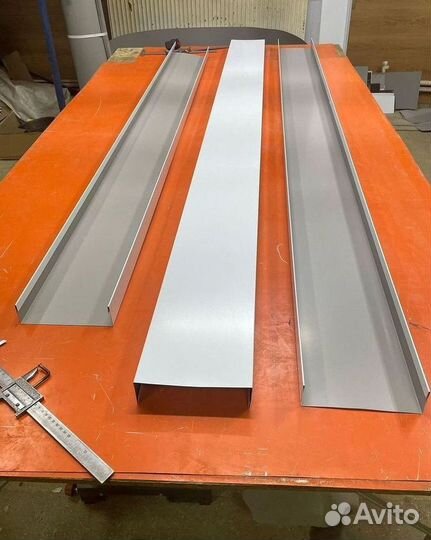 Парапеты на забор