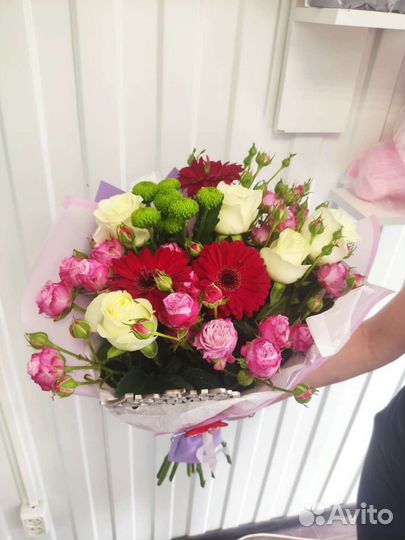 Цветы розы и букеты с доставкой