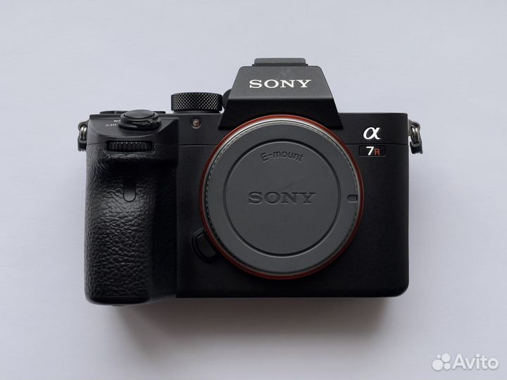 Фотоаппарат Sony Alpha A7R III Body