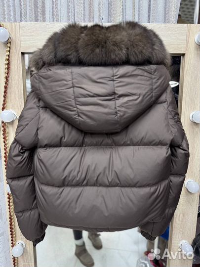 Пуховик куртка новая 44 46
