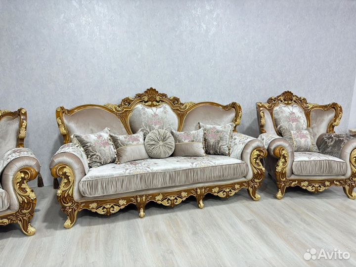 Мягкая мебель диваны и кресла новые