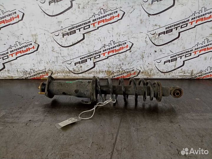 Стойка ходовки toyota lexus. IS200 IS300 mark II m