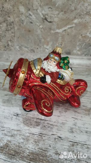 Елочная игрушка дед мороз в самолете