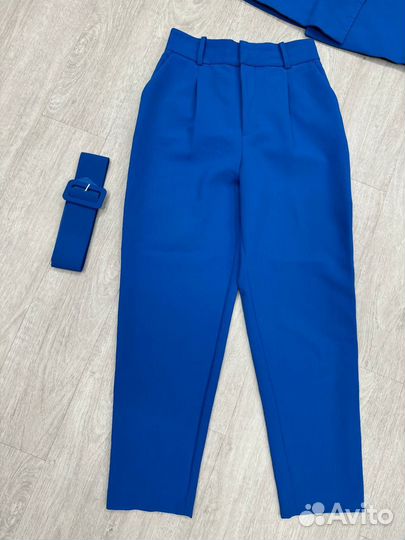 Костюм брючный zara 42/44