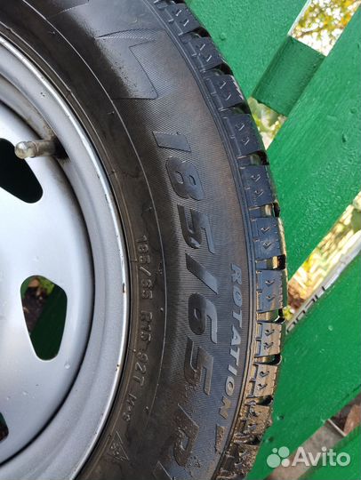 Pirelli Ice Zero 185/65 R15