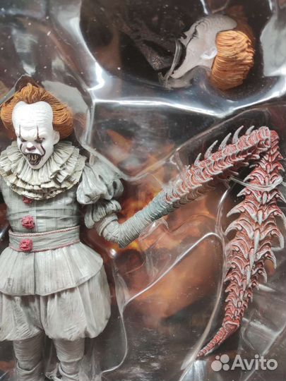 Фигурка Pennywise dancing clown IT 18см