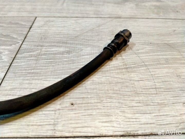 Шланг тормозной передний Mercedes-Benz 212.054 E