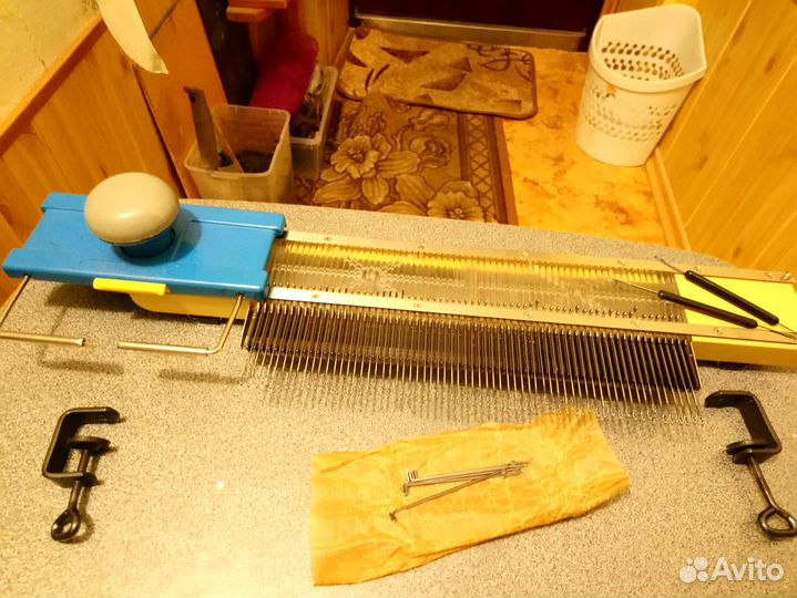 Ручная вязальная машинка