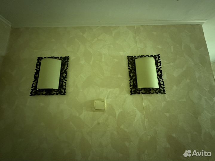 Настенный светильник