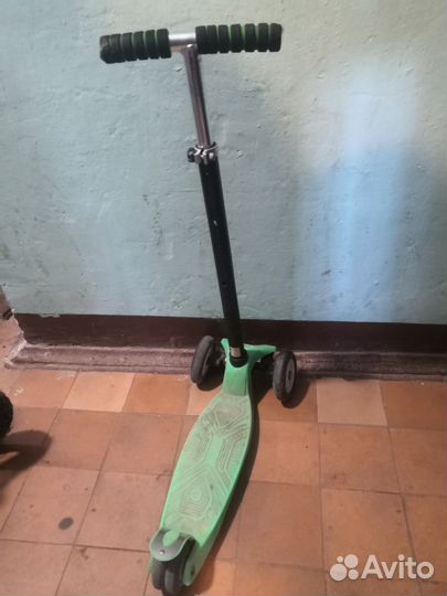 Самокат детский трехколесный